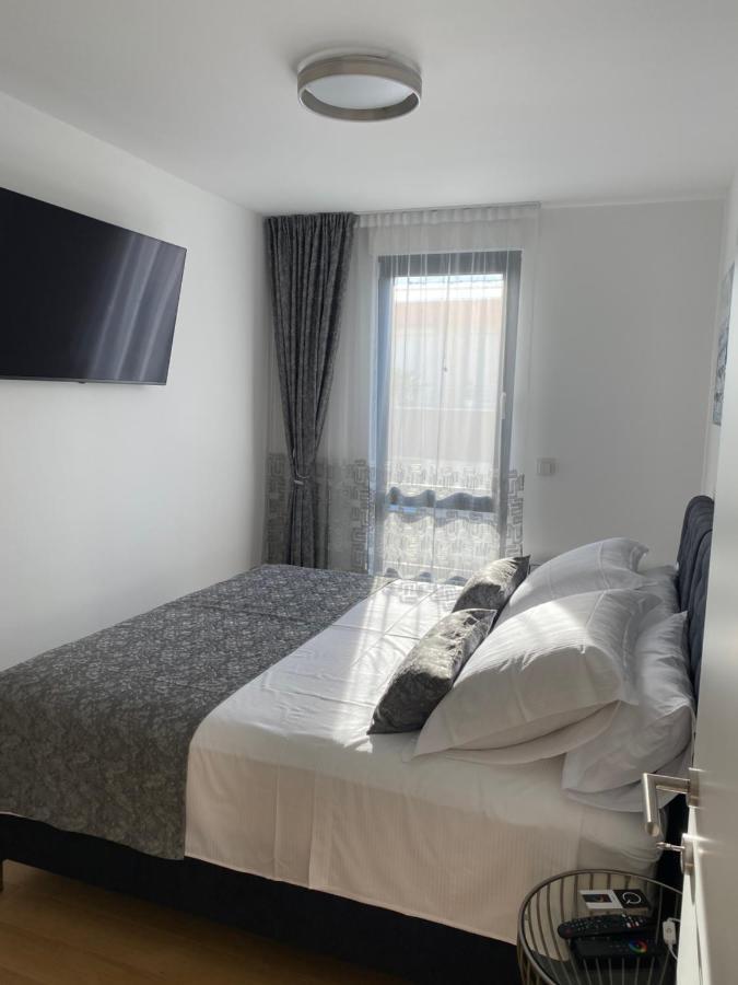 Euphoria Luxury Apartment Спліт Екстер'єр фото