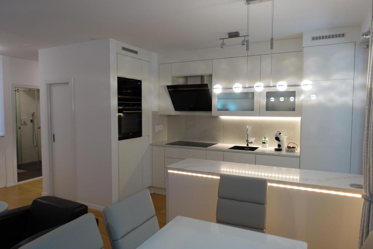 Euphoria Luxury Apartment Спліт Екстер'єр фото